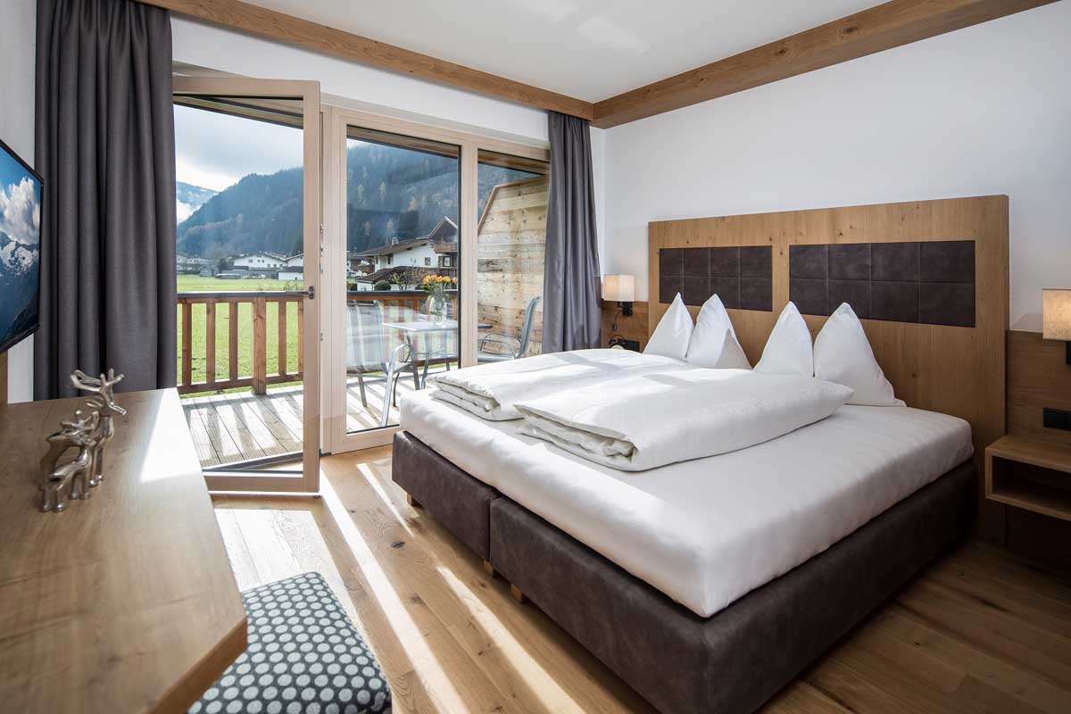 Alpinliving Tirol Schlafzimmer Adlerhorst Gipfeltreff